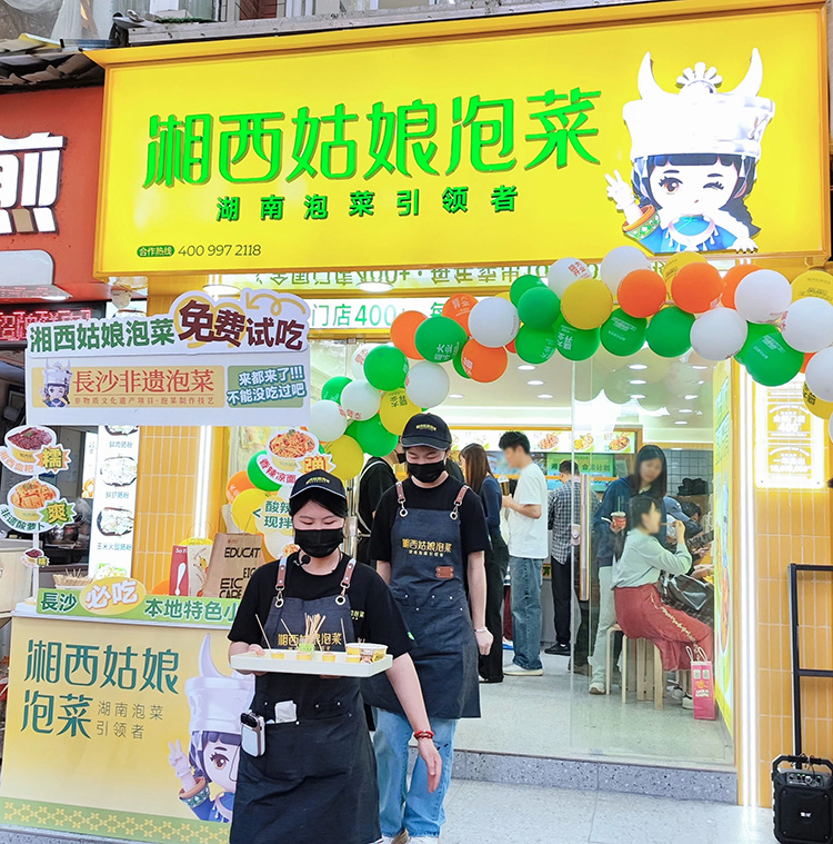 20多平小店年入百万！凶猛“湘军”又跑出一个黑马品牌